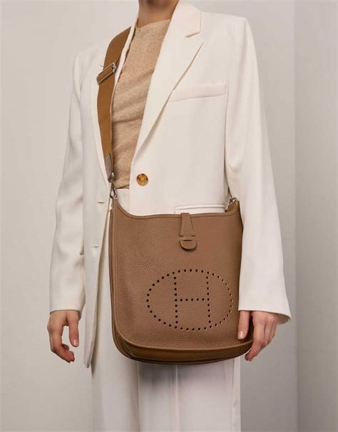 hermes evelyne 29 taupe|Hermes evelyne h logo.